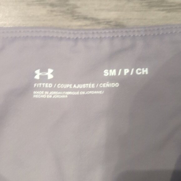 Women's Under Armour Light Purple Fitted Gear Leggings - Size Small - Picture 4 of 5